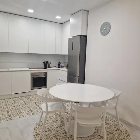 Tassoni 82 - Apartment In The Center With Sea View Appartement